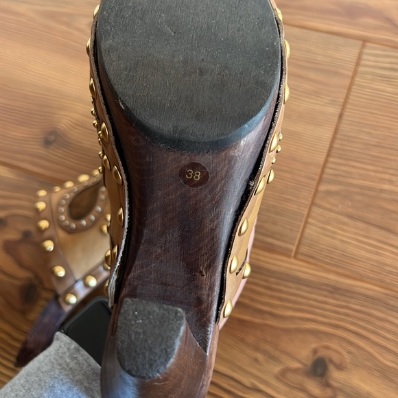 Brown and Gold Miu Miu Heeled Clogs - Picture 11 of 11